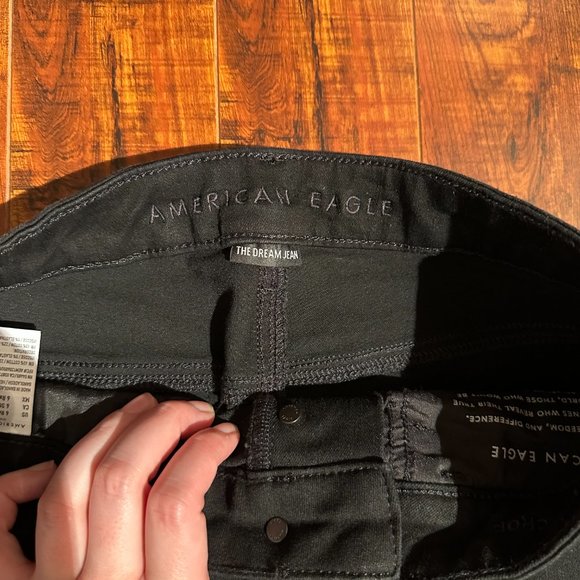 American Eagle Dream Jean - Hi-rise Jegging Crop Size 6 - Picture 6 of 7